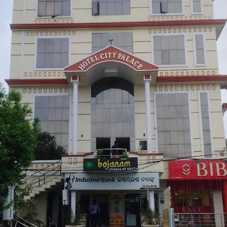 Hotel City Palace Brahmapur Kültér fotó