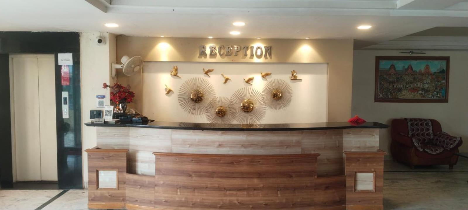 Hotel City Palace Brahmapur Kültér fotó