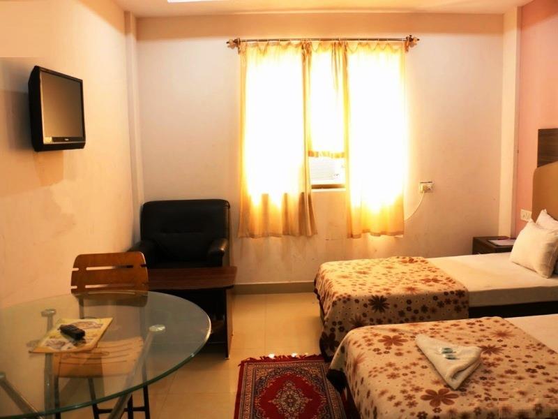 Hotel City Palace Brahmapur Kültér fotó